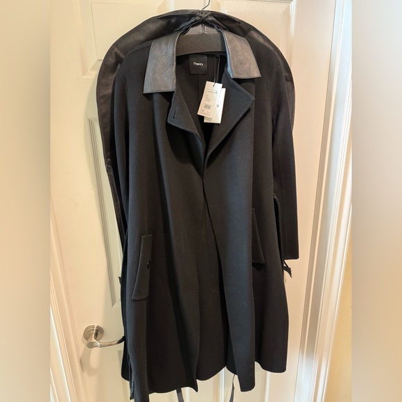 NWT Theory wool/cashmere belted coat with vegan leather collar - Picture 3 of 7